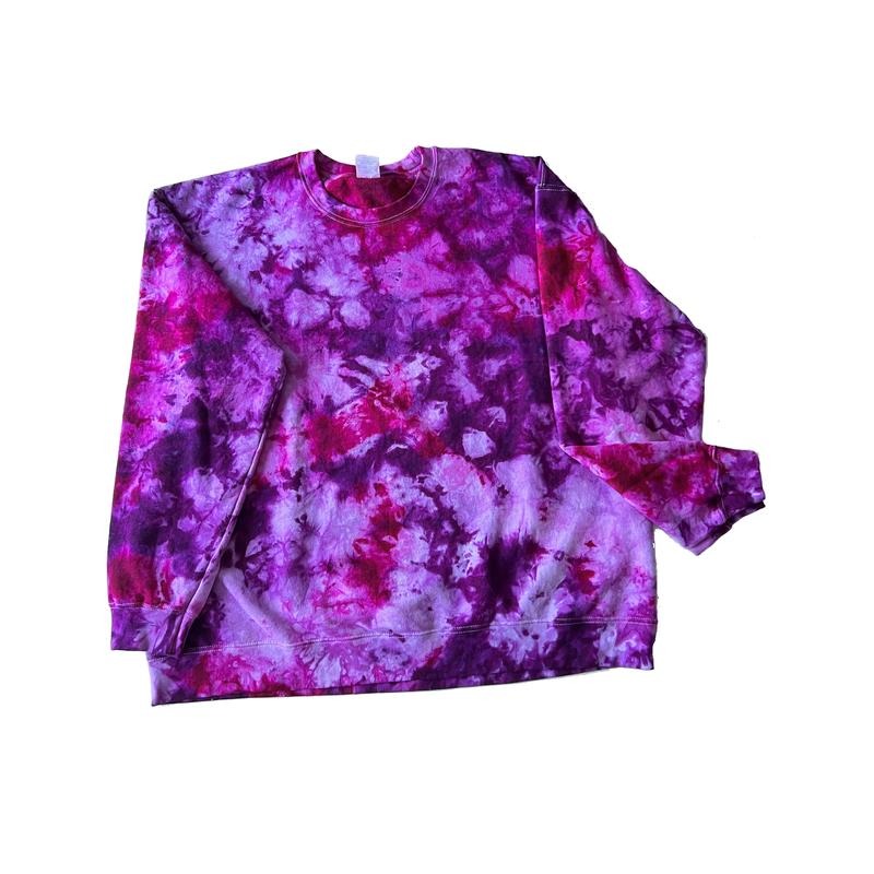 Poppy Petunia Purple Hand Ice Dyed Tie Dye 80% Cotton Crewneck Girly Sweatshirt Unisex Sizing for Casual Wear T-Shirts,...