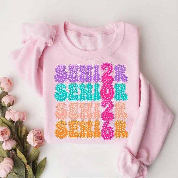 Retro Senior 2026 Shirt & Sweatshirt, Class of 2026 Senior Mom, Graduation High School Hoodie | PodTeesHub.com