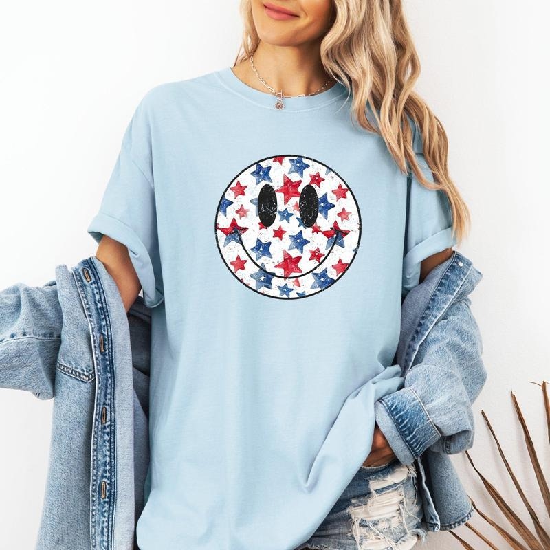 Retro Smiley, Vintage, Patriotic, America, USA, 4th of July Tshirt, Women's Comfort Colors Tee Hoodie, Sweatshirt