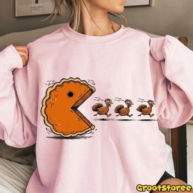 Retro Thanksgiving Pumpkin Pie Chasing Hoodie - Sweatshirt - T-shirt, Funny Thanksgiving Turkey Shirt, Fall Vibes,...