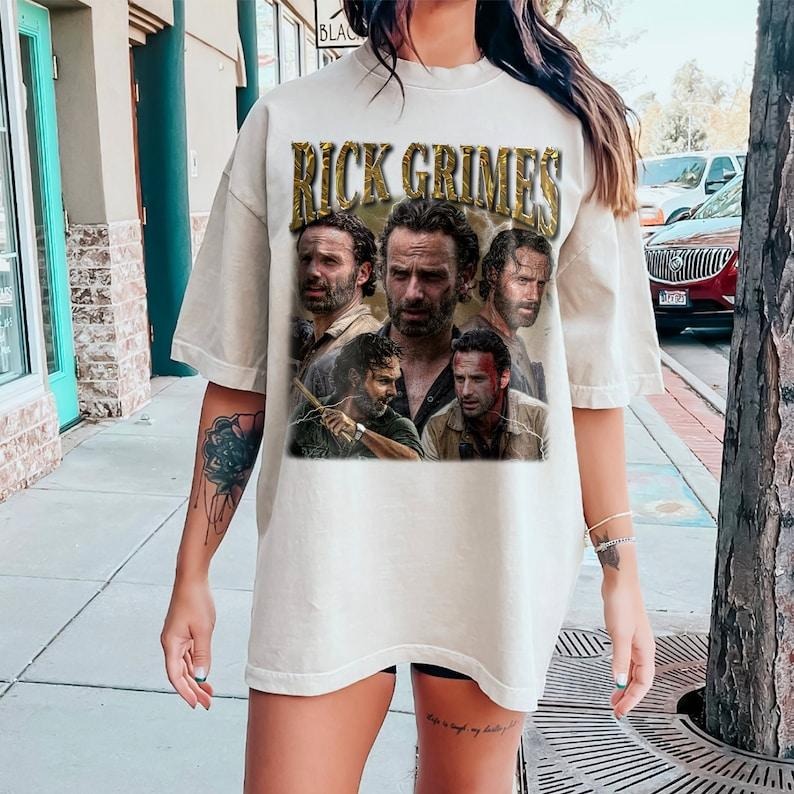 Rick Grimes Gift For Women And Man Unisex Sweatshirt, Limited Rick Grimes Vintage Shirt,Unisex Vintage Bootleg Retro 90s...