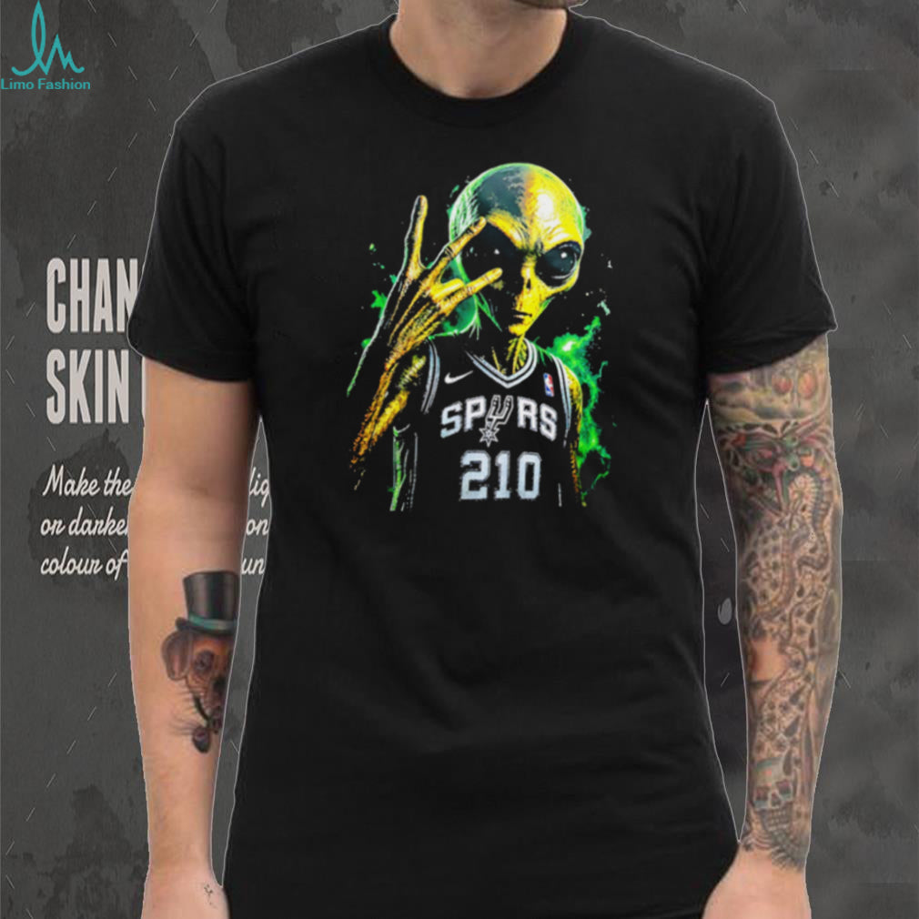 San Antonio Basketball Alien Alien 210 T Shirt