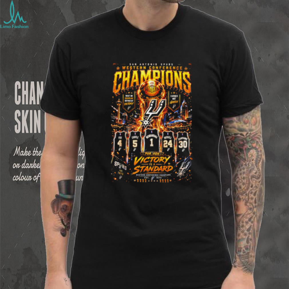 San Antonio Spurs 2026 Western Conference Champs Por Vida Victory is a Standard shirt