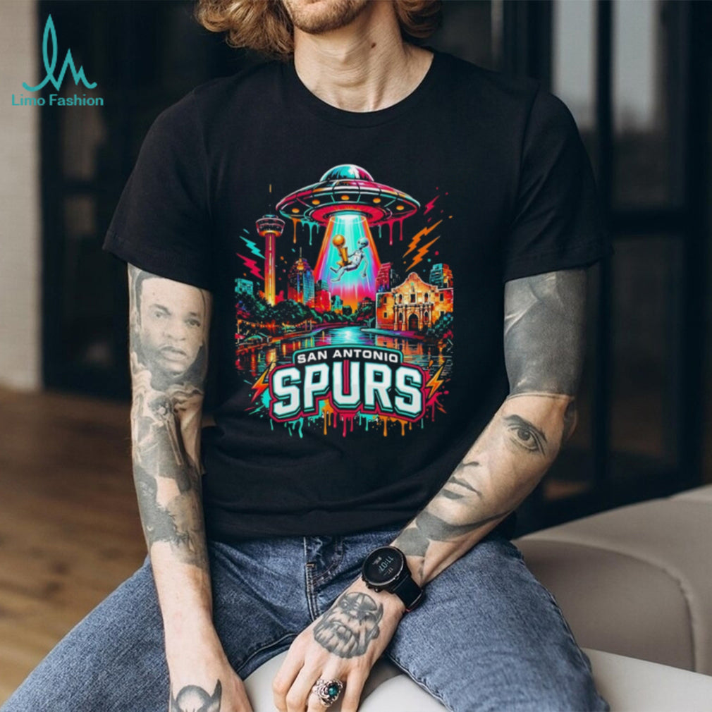 San Antonio Spurs Alien UFO Art Neon Texas Skyline NBA Finals Champions shirt