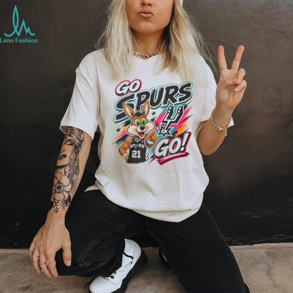 San Antonio Spurs Mascot Coyote Basketball Fan Graphic Shirt