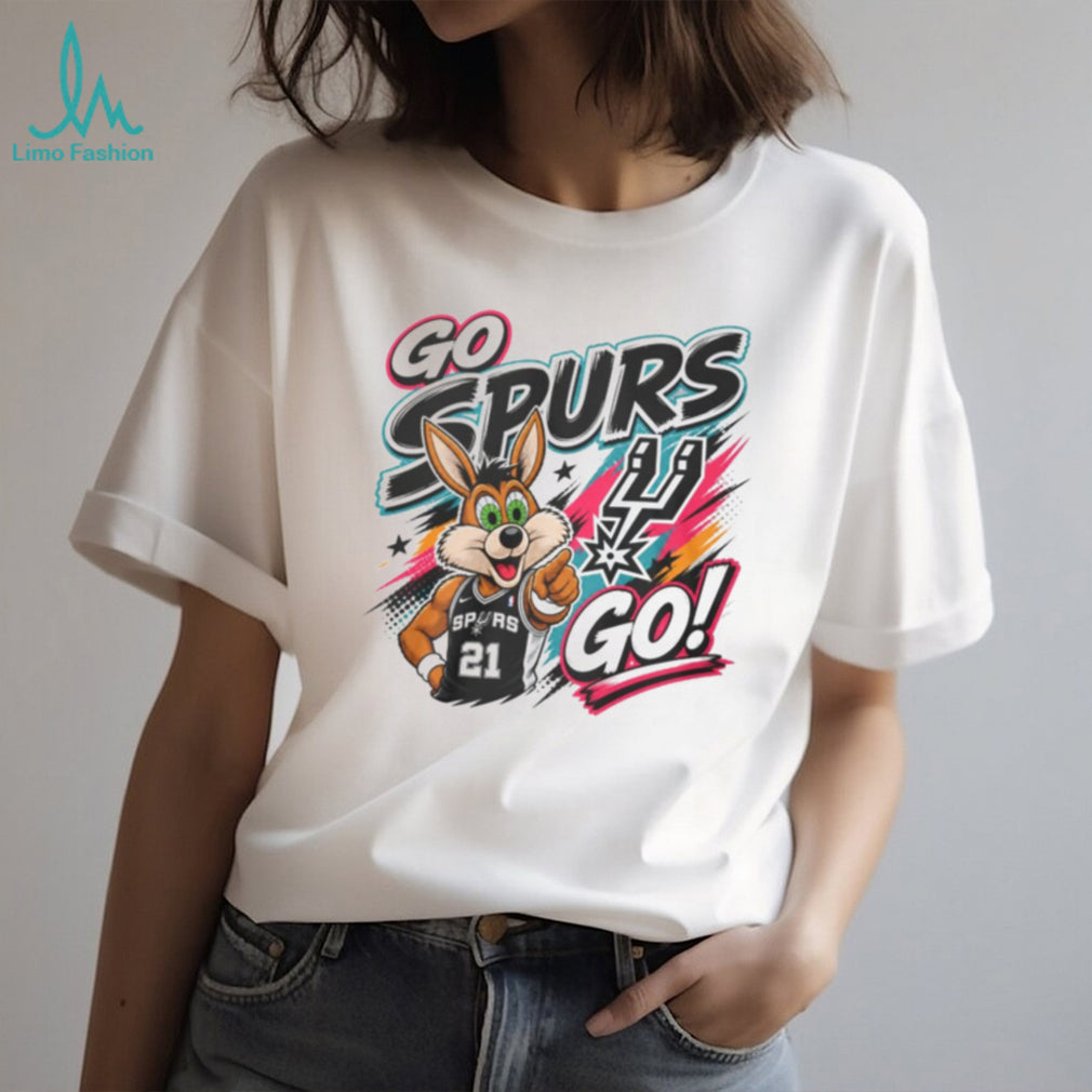 San Antonio Spurs Mascot Coyote Basketball Fan Graphic Shirt