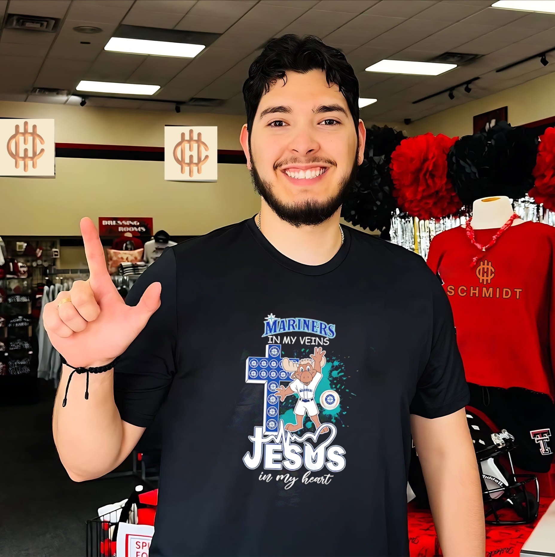 Seattle Mariners mascot Mariners in my veins cross Jesus in my heart shirt