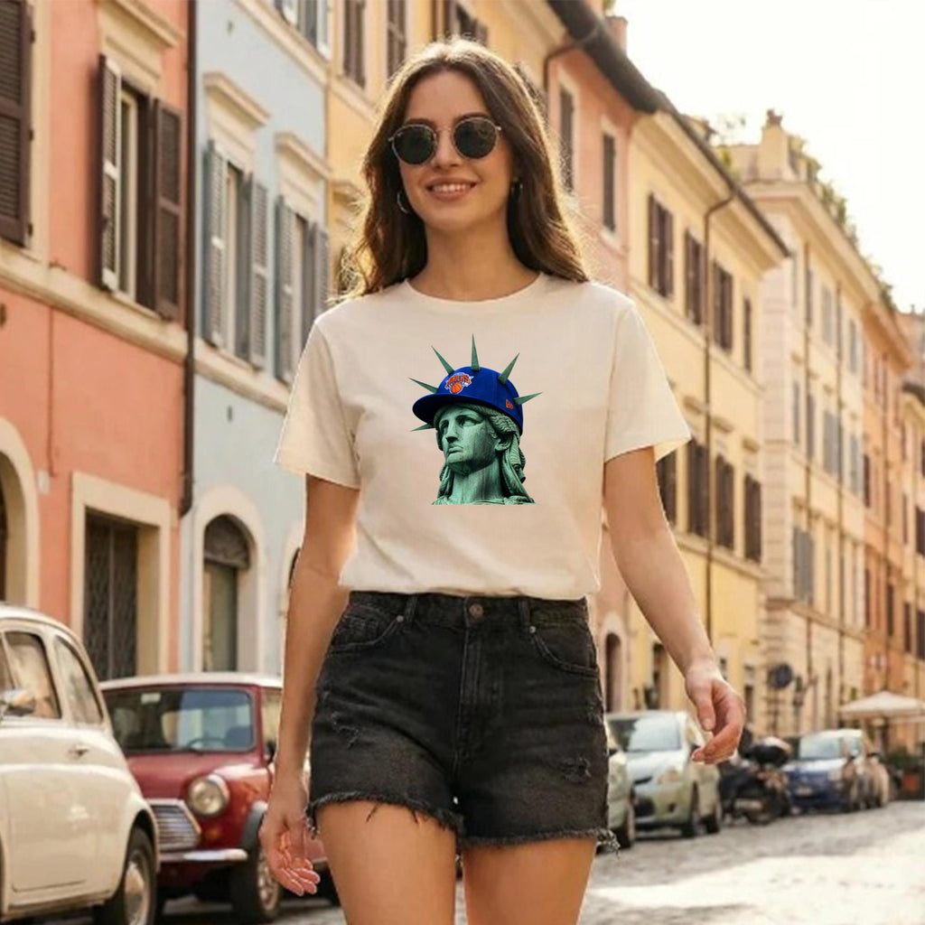 Statue Of Liberty Knicks Hat Shirt