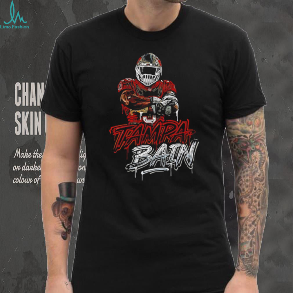 Tampa Football Bain Helmet Red White Graffiti Style Athlete T Shirt