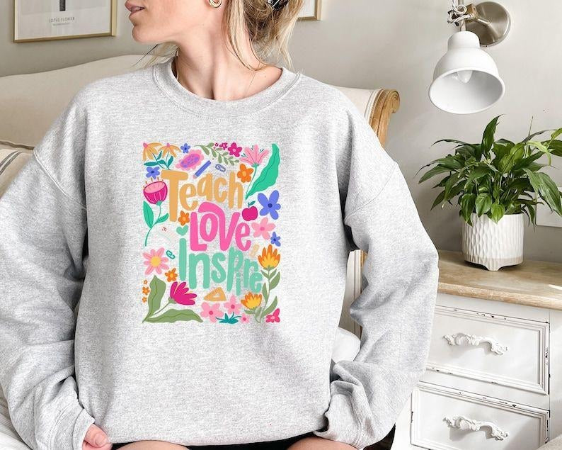 Teach Love Inspire Shirt, Boho Teacher Floral T-Shirt, Retro Teacher Sweatshirt, Teacher Gift, Teacher Shirt, Back to...