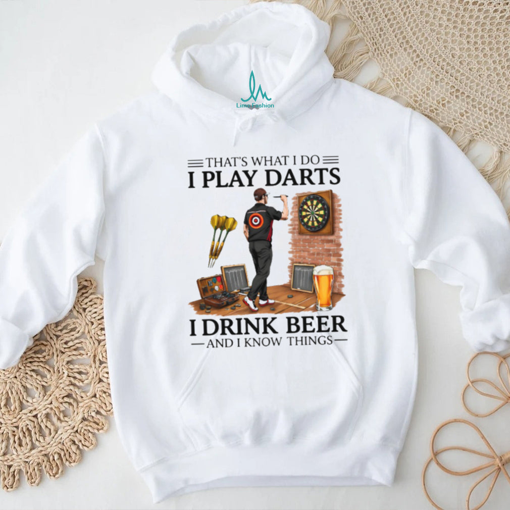 That’s What I Do I Play Darts I Drink Beer Vintage Pub Player Men Shirt