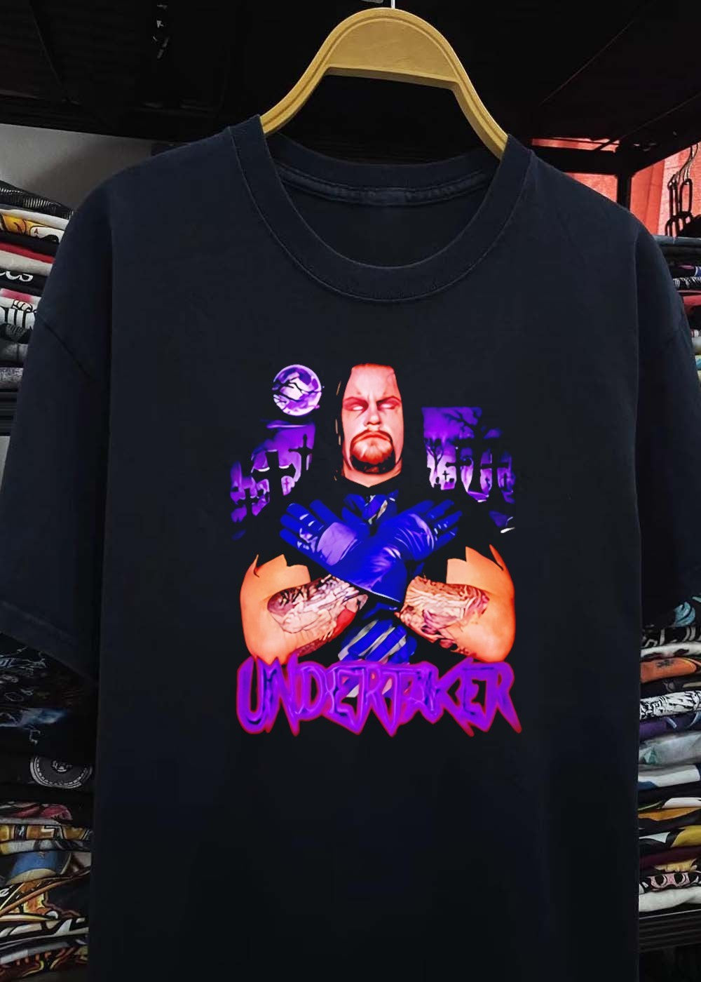 The Undertaker Graphic With Crossed Arms Undertaker T-Shirt