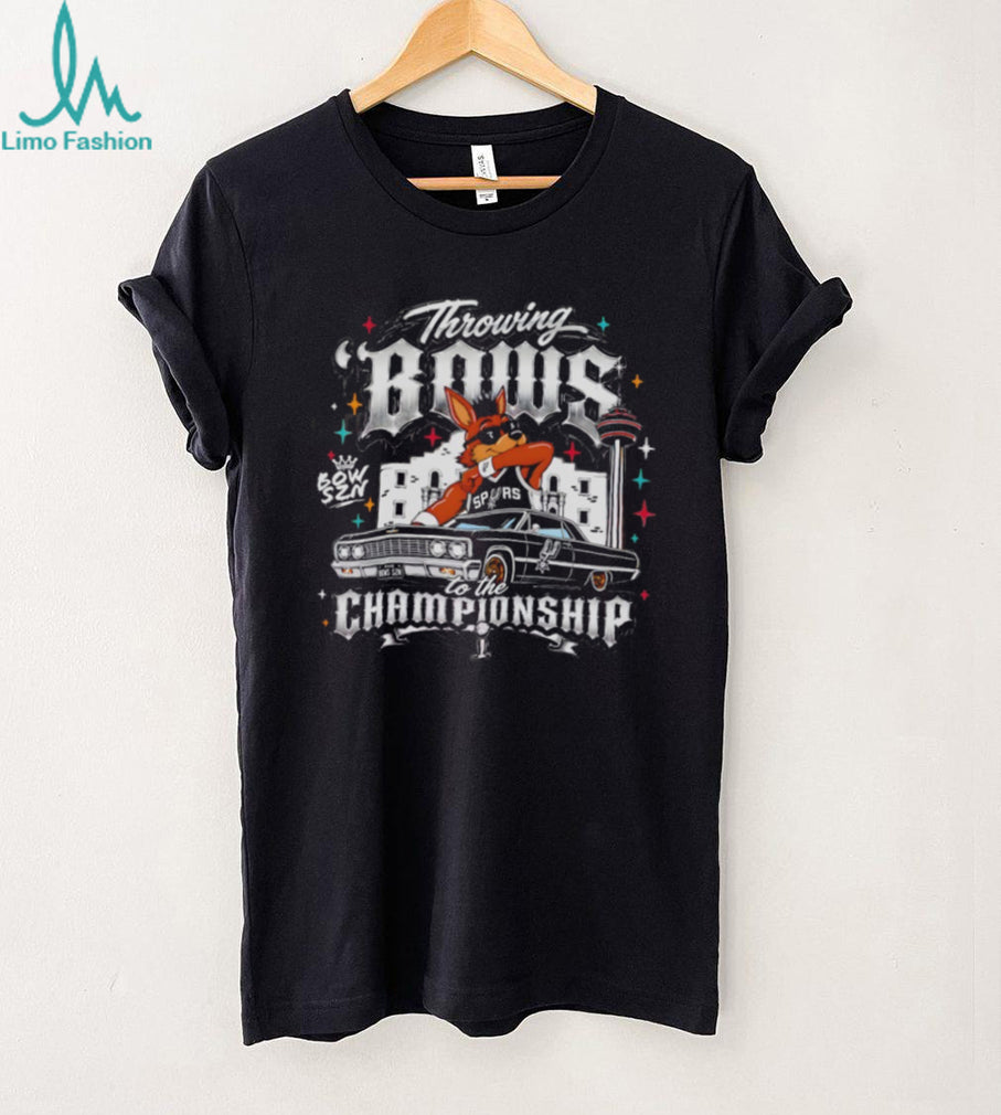Throwing Bows Championship Mascot Retro Car T Shirt