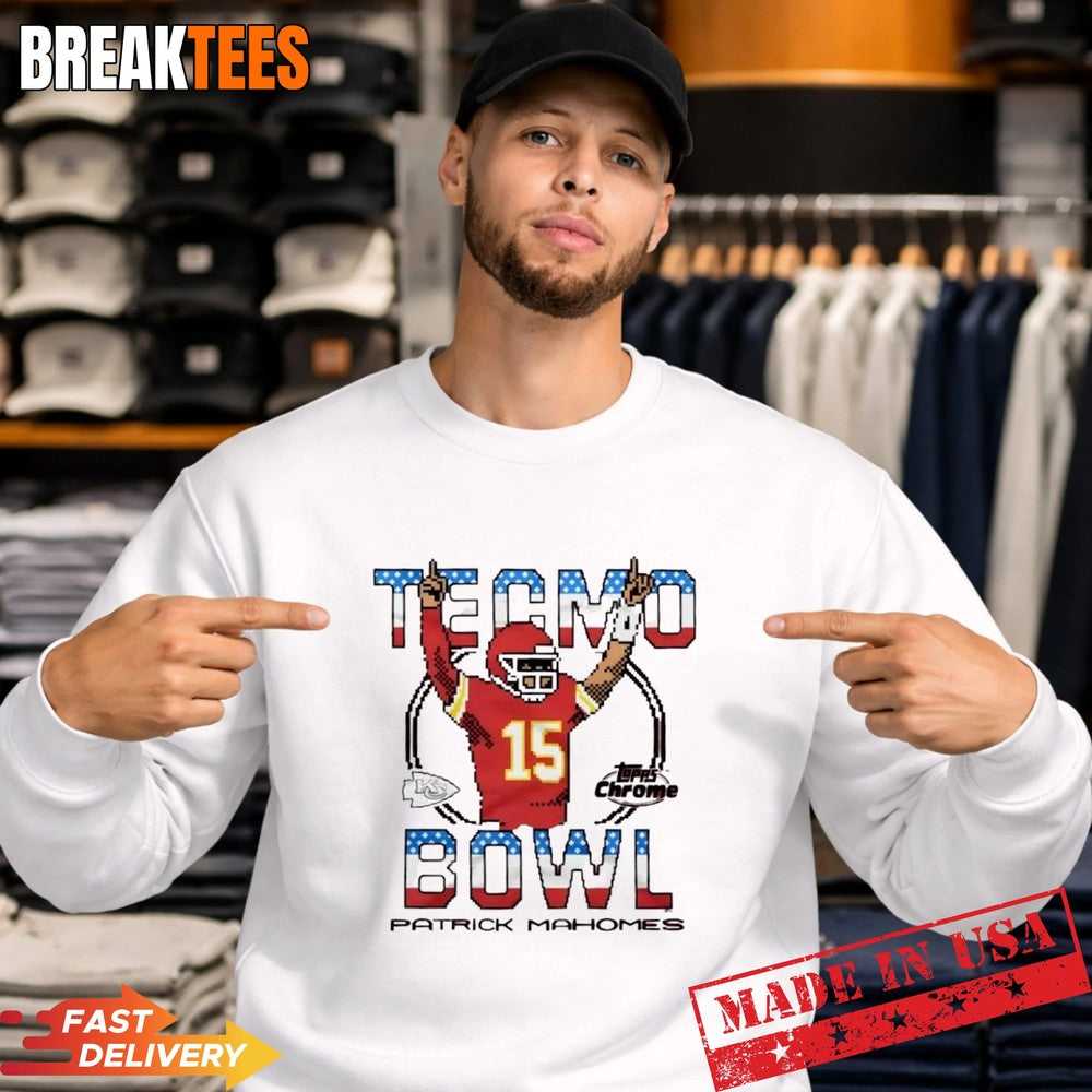 Topps Chrome x Tecmo Bowl Kansas City Chiefs Patrick Mahomes T-Shirt