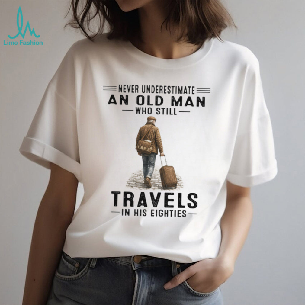 Traveling Old Man 80s Retirement Travel T Shirt