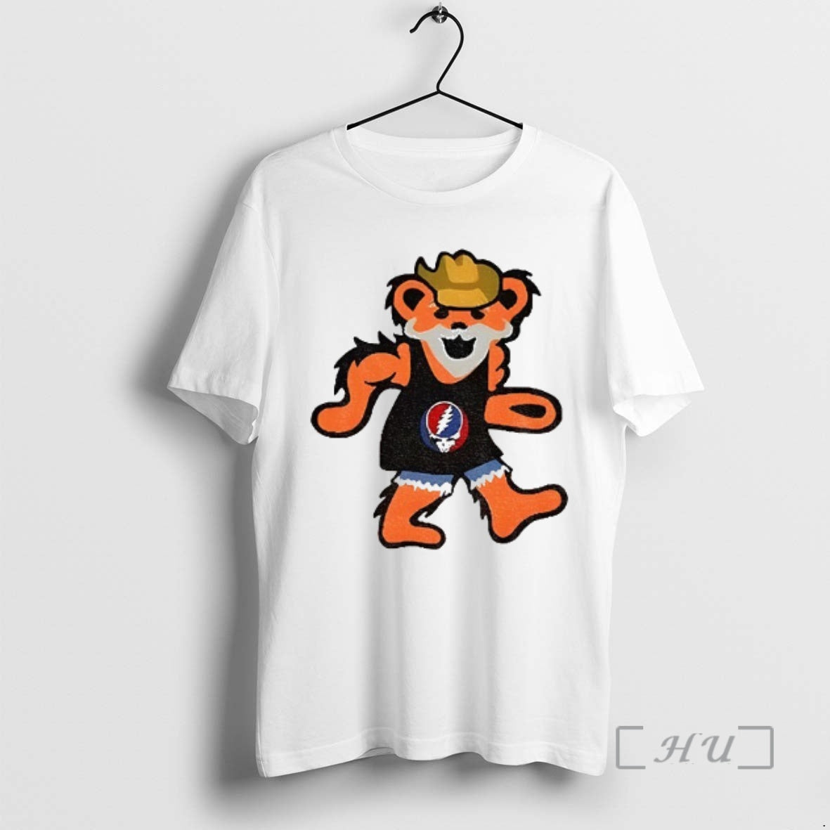 Trending Bobby Dancing Bear Rip Grateful Dead Inspired Bobby Weir T-Shirts, Hoodie, Sweatshirt | PodTeesHub.com