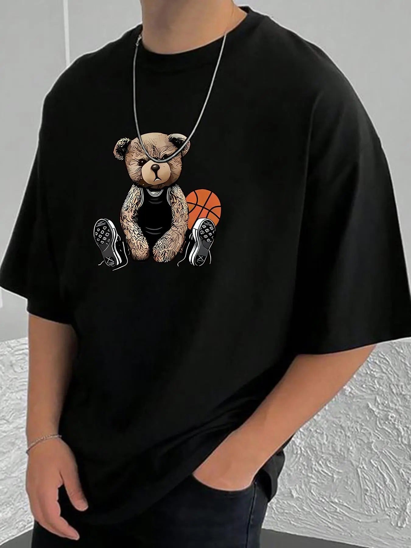 Unisex Men's Cartoon Bear Print Round Neck Graphic Tee, Loose Fashion Casual Short Sleeve T-shirt for Daily Wear, Men's...