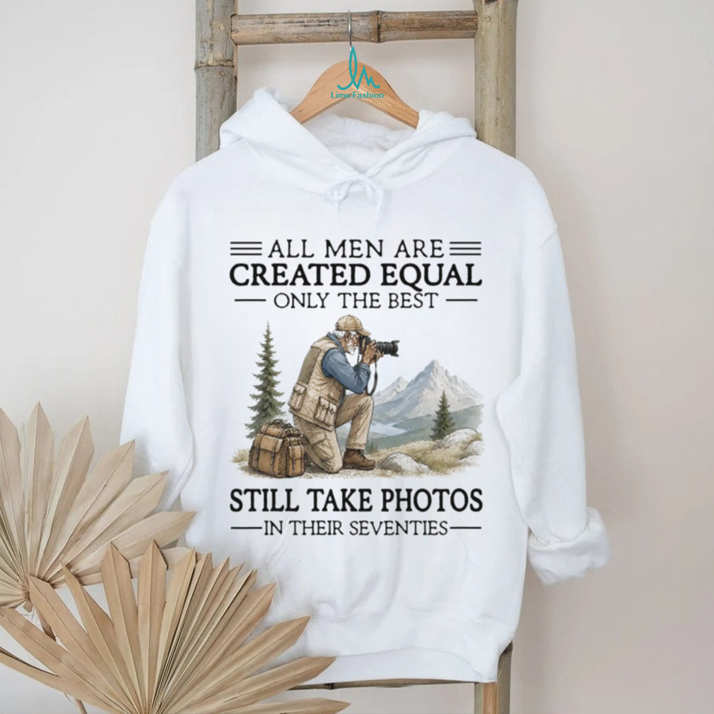 Vintage Camera Enthusiast Old Man Still Take Photos Seventies Landscape Photography Shirt