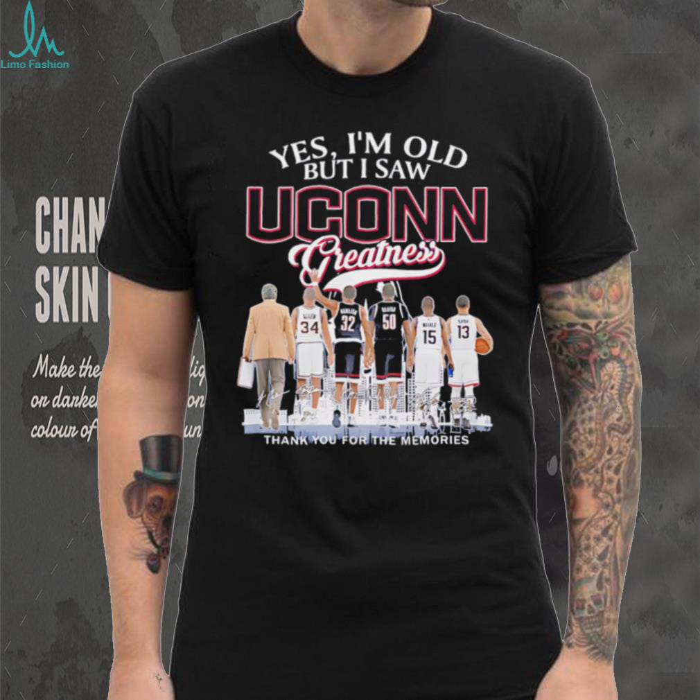 Vintage UConn Huskies Basketball Greatness Team Signatures T Shirt