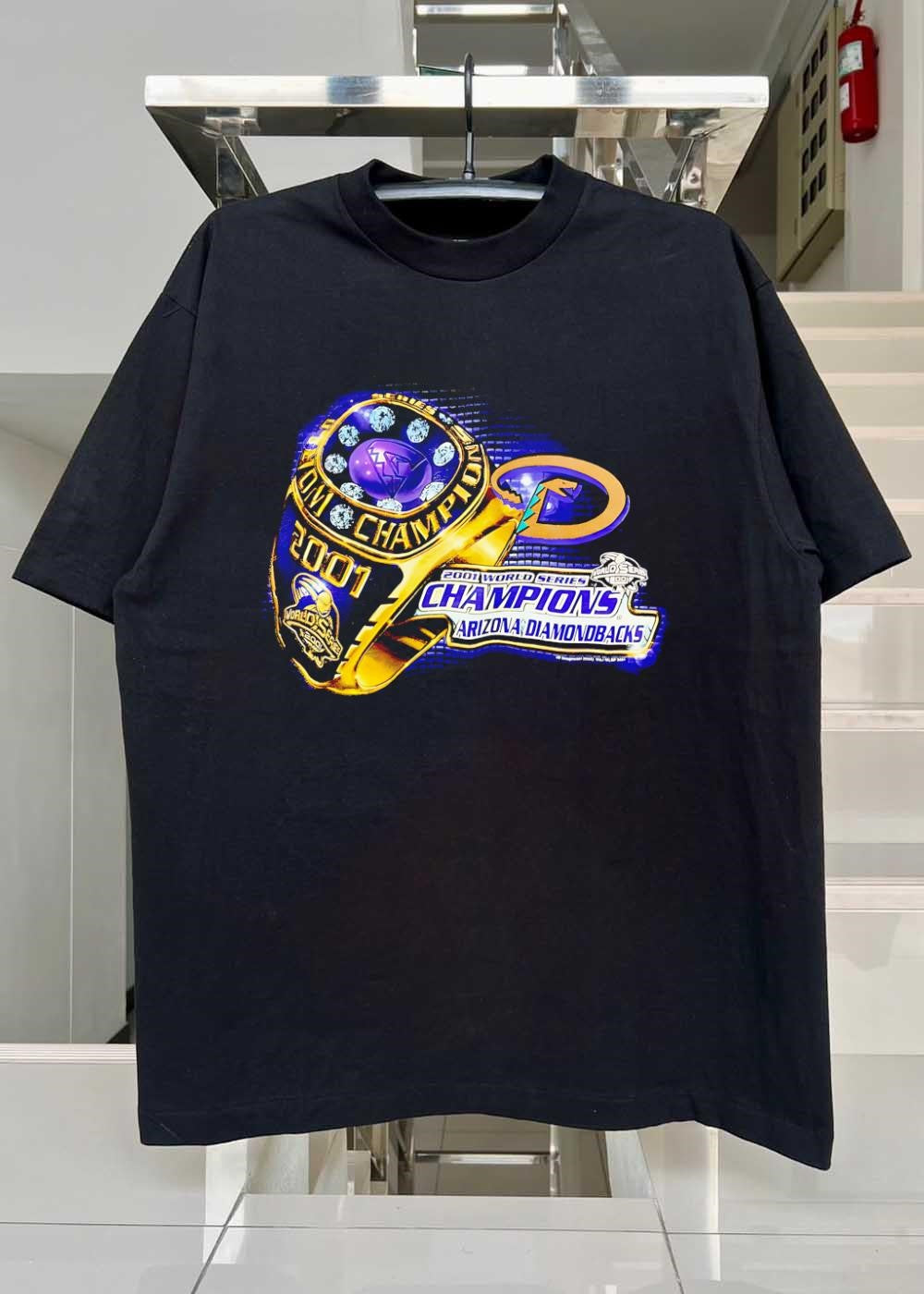 Vtg MLB Apparel 2001 World Series Ring Graphic Arizona Diamondbacks T-Shirt