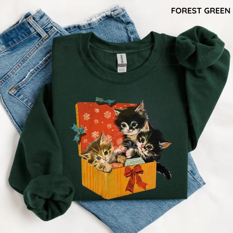 Gildan Vintage 90s Cat Christmas Sweatshirt, Christmas Gift For Cat Lovers, For Men/Women - Unisex Style, 100% Cotton,...