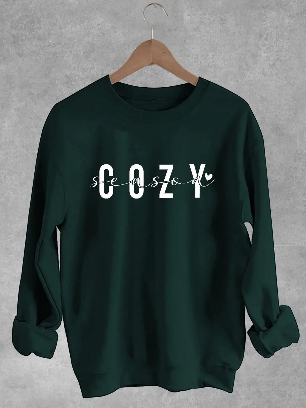 Women's "Cozy Season" Letter & Heart Print Drop Shoulder Sweatshirt, Casual Long Sleeve Round Neck Pullover for Daily...