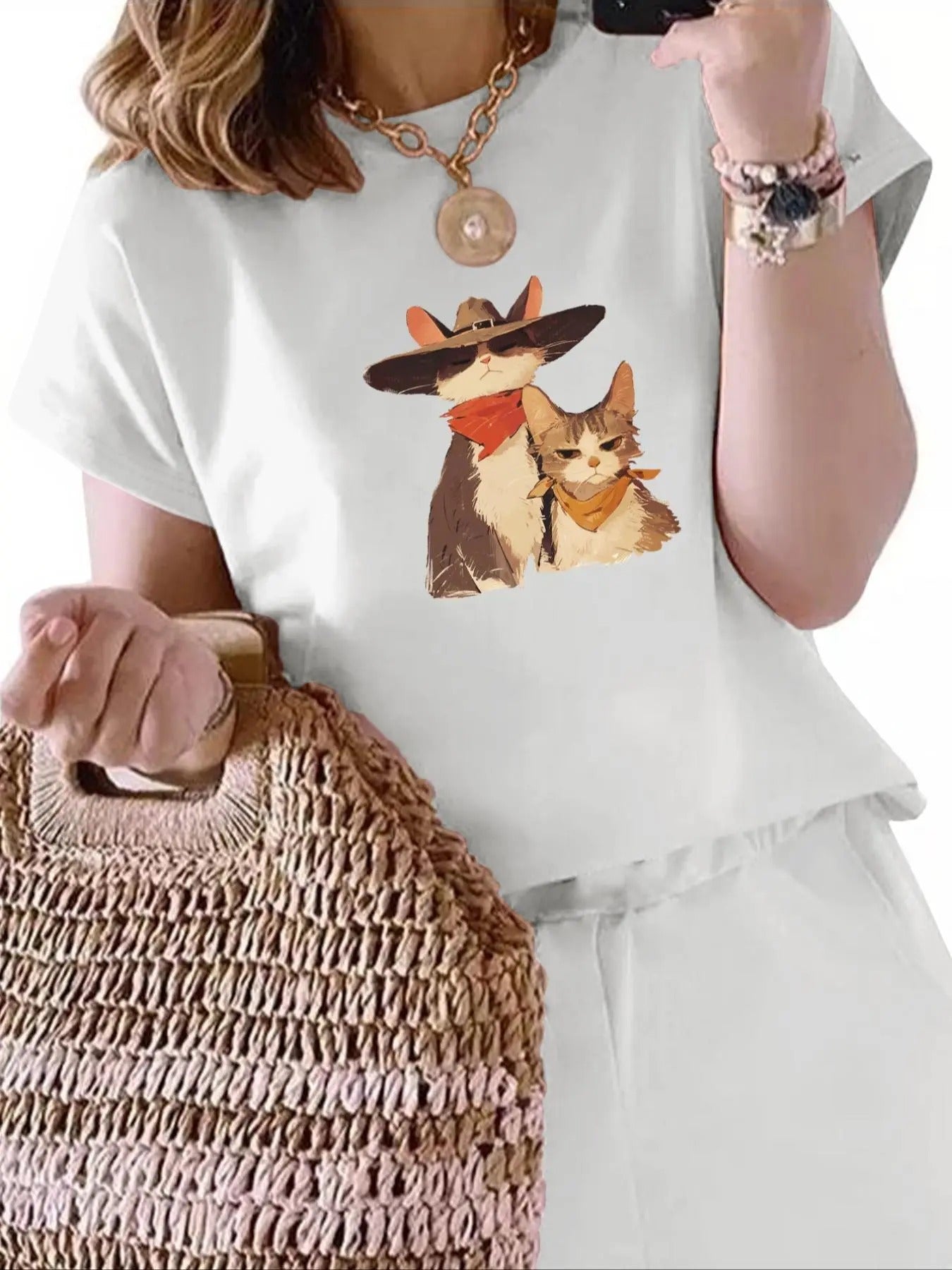 Women's Cartoon Cat Print Round Neck Tee, Casual Short Sleeve T-shirt for Daily Wear, Ladies Clothes for All Seasons...