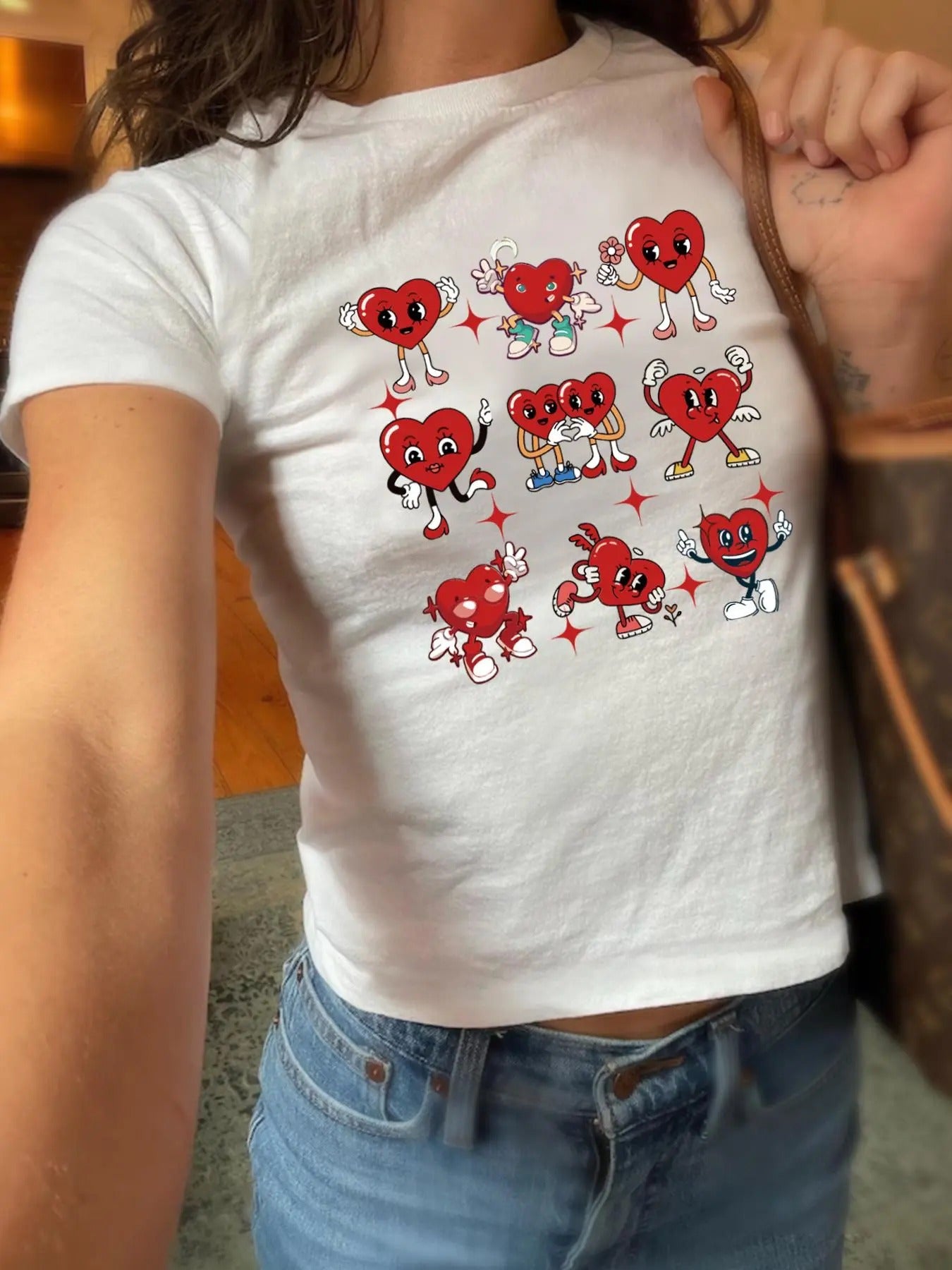 Women's Cartoon Heart Print Round Neck Tee, Casual Short Sleeve Crew Neck T-shirt for Daily Wear, Ladies Clothes for All...