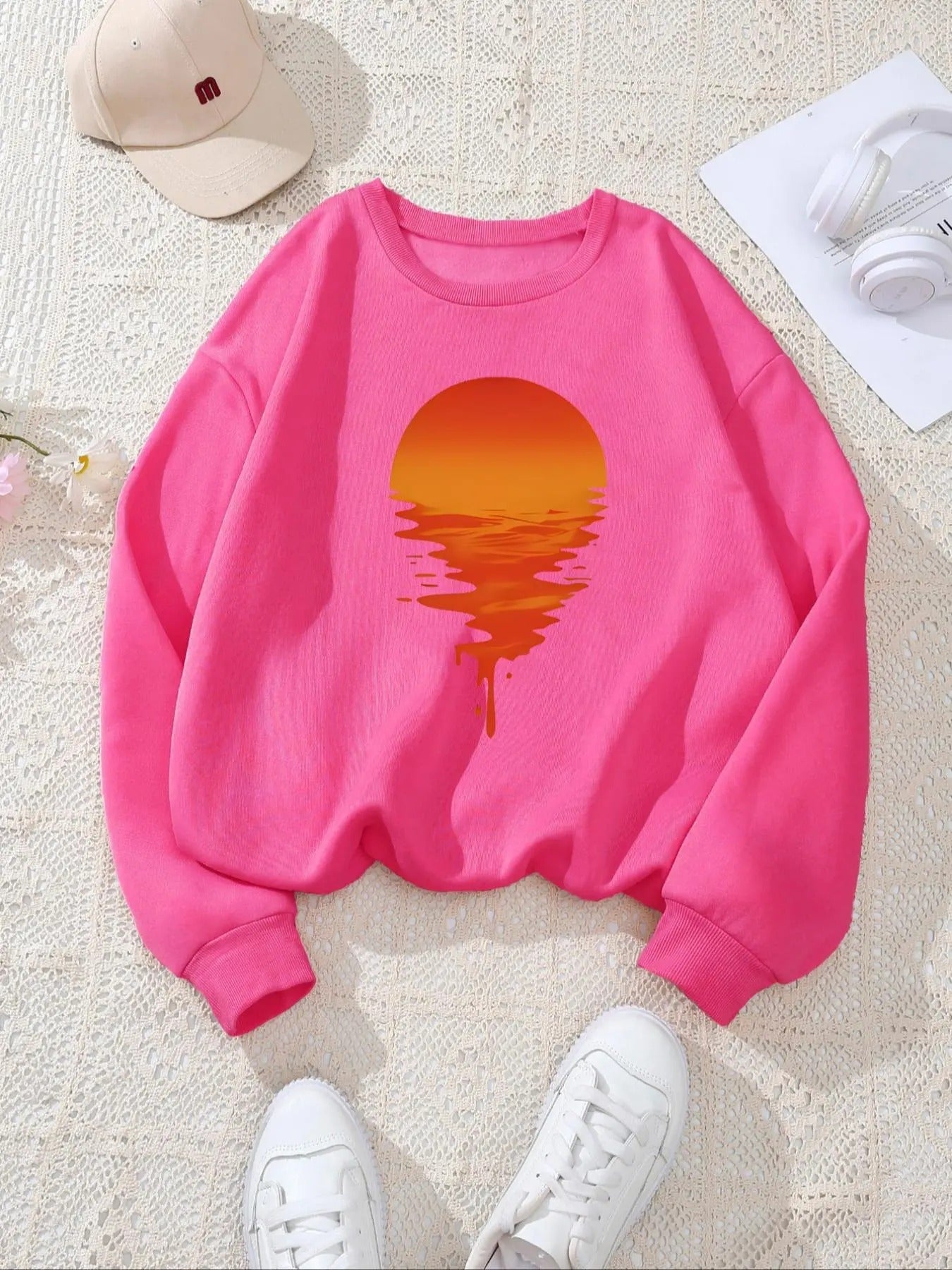 Women's Cartoon Sunset Print Crew Neck Sweatshirt, Casual Long Sleeve Pullover for Fall & Winter, Women's Clothes for...