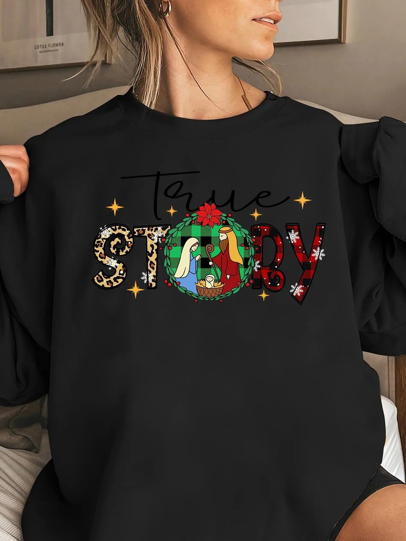 Women's Christmas Letter Print Round Neck Pullover Sweatshirt, Casual Long Sleeve Crew Neck Sweatshirt for Fall & Winter,...