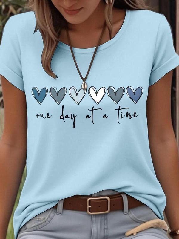 Women's Heart Print Round Neck Tee, Casual Short Sleeve Crew Neck T-Shirt for Summer, Fashion Women's Top for Daily Wear...