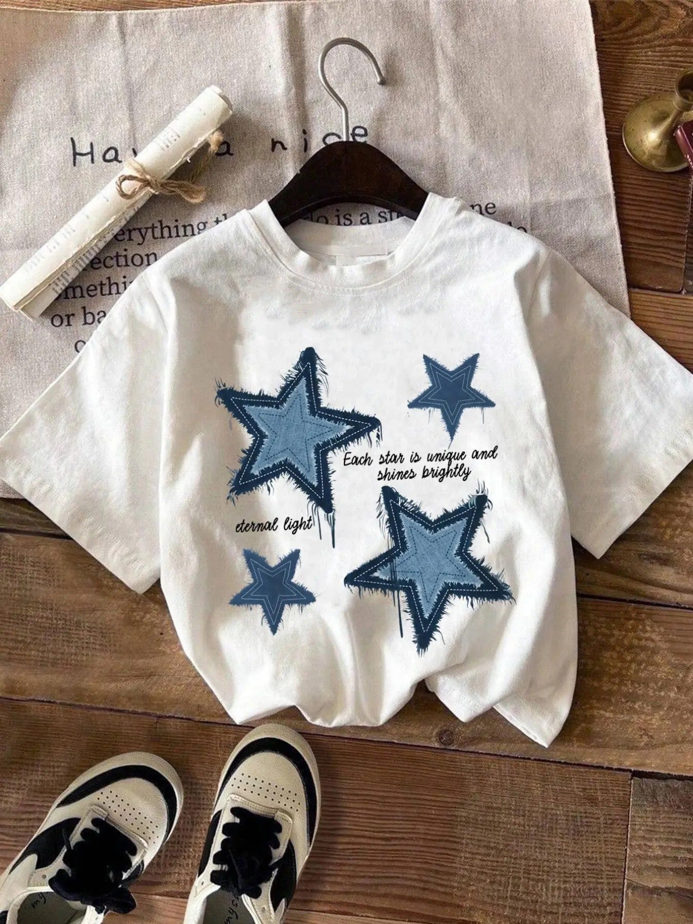 Women's Star Print Round Neck Tee, Casual Short Sleeve T-shirt for Summer, Ladies Clothes for Daily Wear Hoodie, Sweatshirt