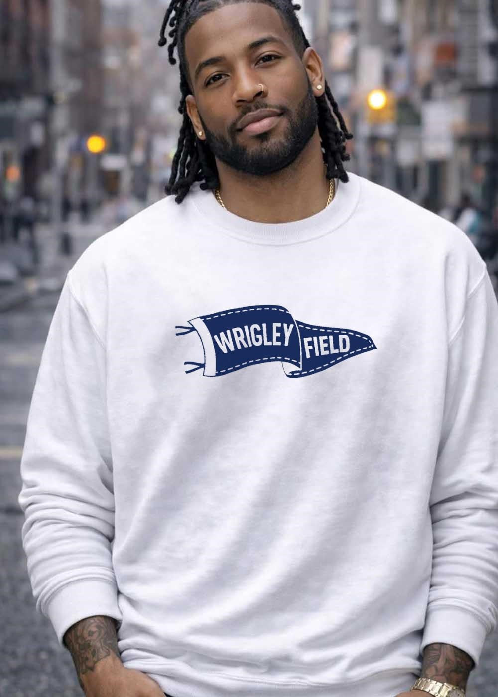 Wrigley Field Pennant Logo Chicago Cubs T-Shirt