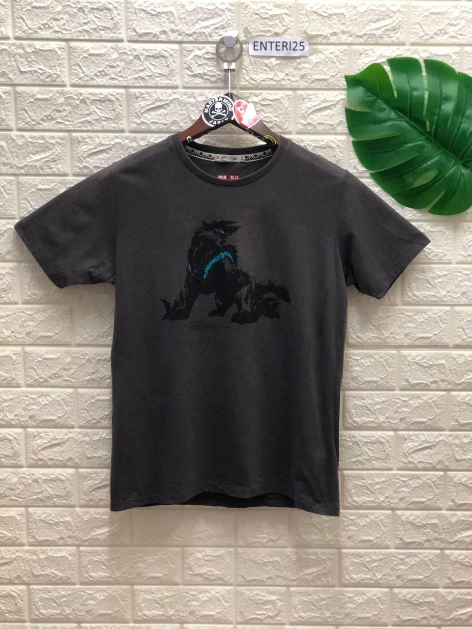 Uniqlo Rare T-Shirts, Hoodie, Sweatshirt | PodTeesHub.com