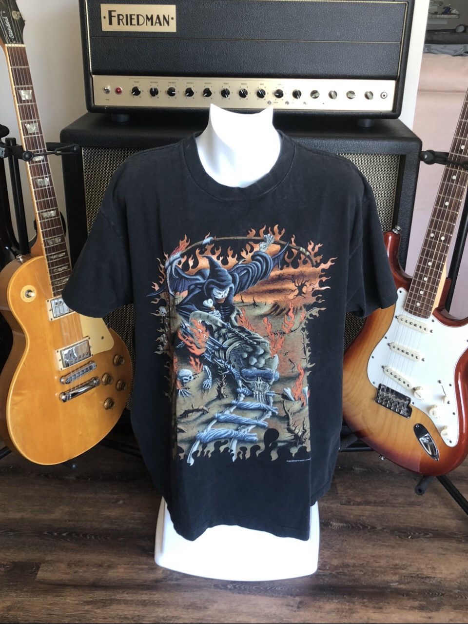 Vintage 1994 Megadeth Train Of Consequences Youthanasia Tour T-Shirts, Hoodie, Sweatshirt | PodTeesHub.com