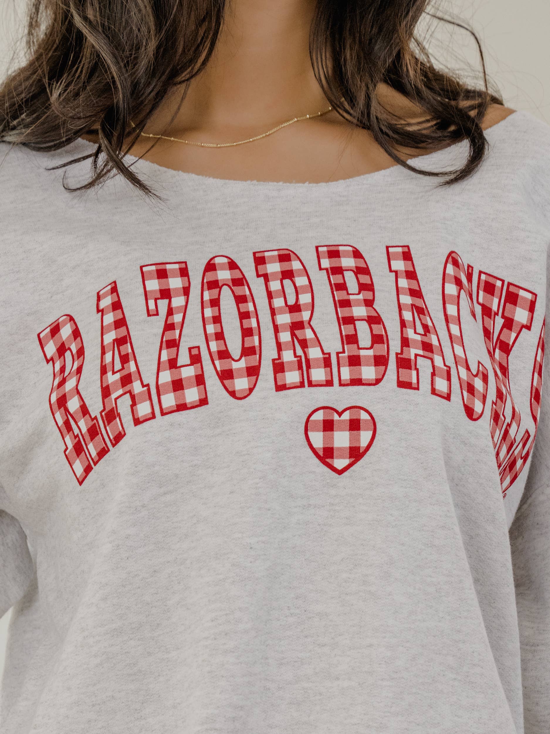 Arkansas Razorbacks Gingham Heart Gray Flashdance Sweatshirt T-Shirts, Hoodie | PodTeesHub.com