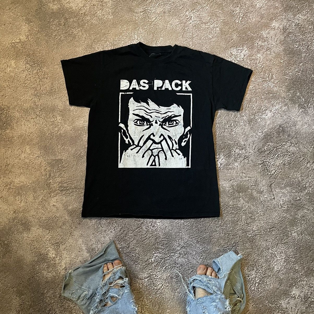 Band Tees Vintage 00s Middle Finger Face Blood Dead Creepy Horror Tee Hoodie, Sweatshirt | PodTeesHub.com