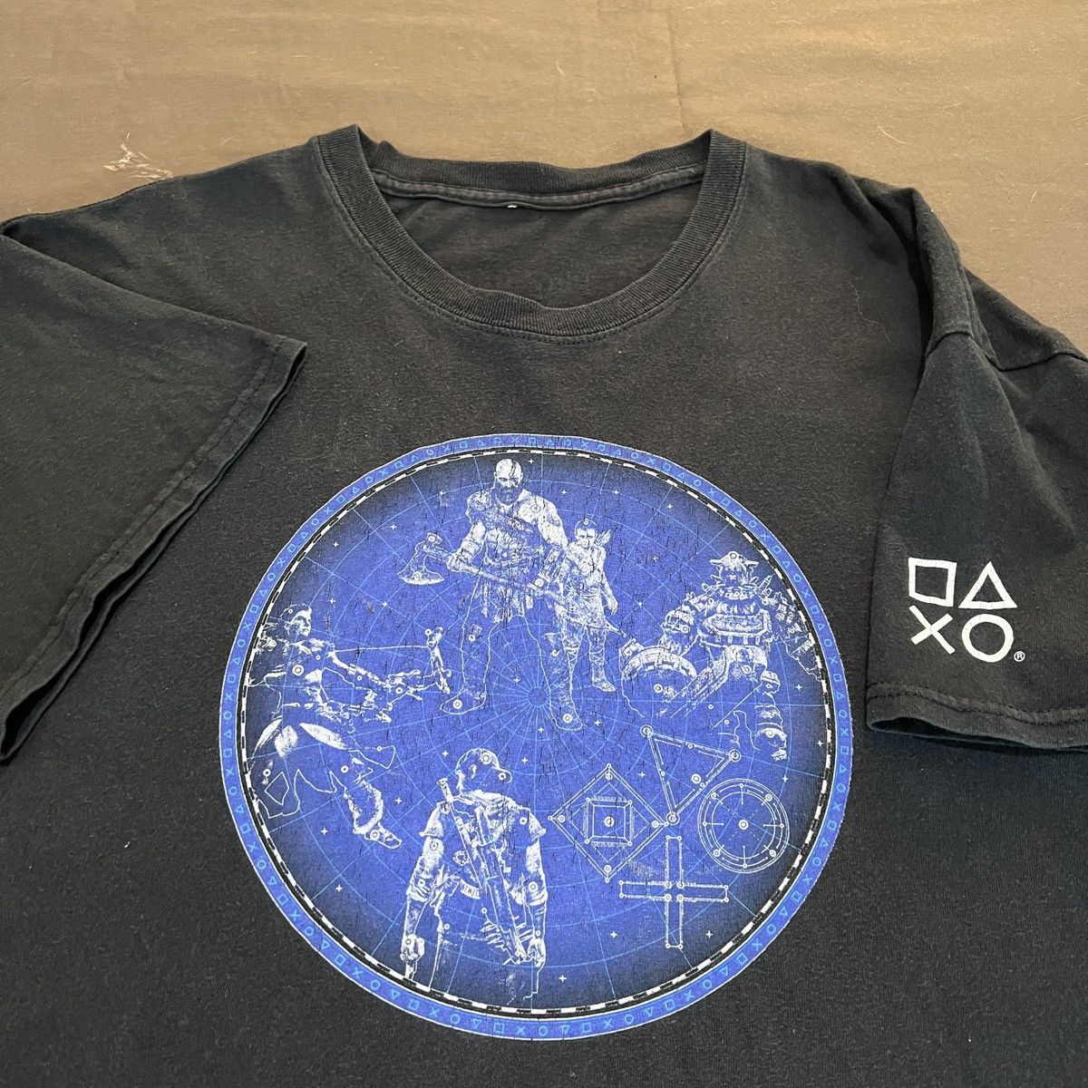 Playstation God Of War Playstation Promo Tee Xl Hoodie, Sweatshirt | PodTeesHub.com