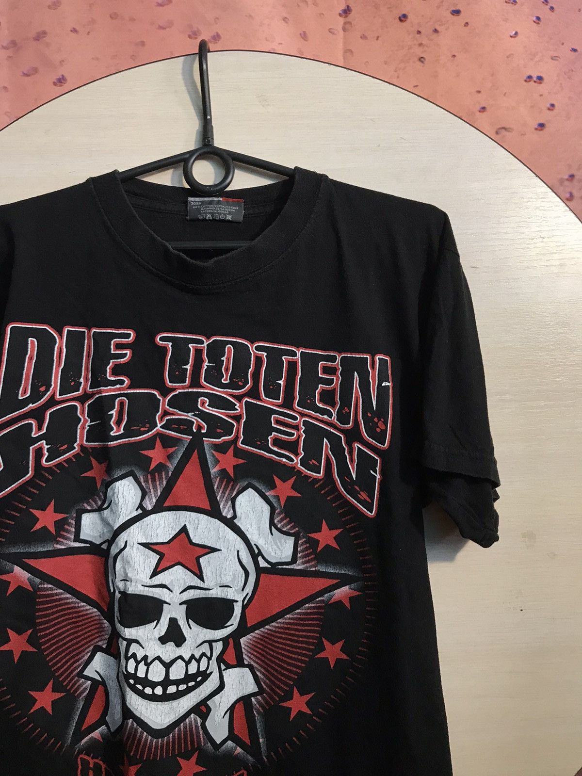 Vintage Die Toten Hosen Band Rock Tee Hoodie, Sweatshirt | PodTeesHub.com
