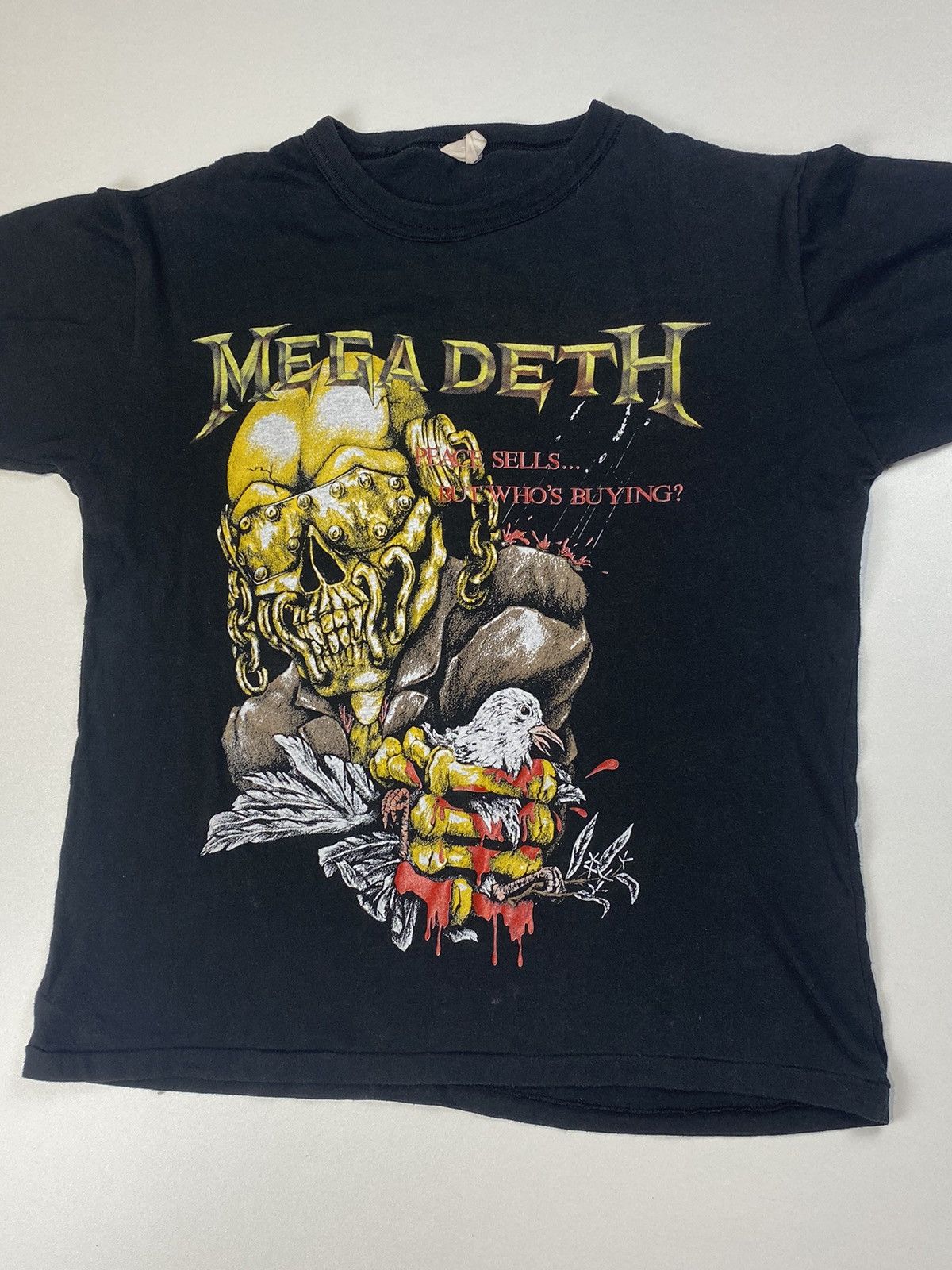 Megadeth X Vintage Vintage Megadeth Peace Sells But Who S Buying Tour Tee Hoodie, Sweatshirt | PodTeesHub.com