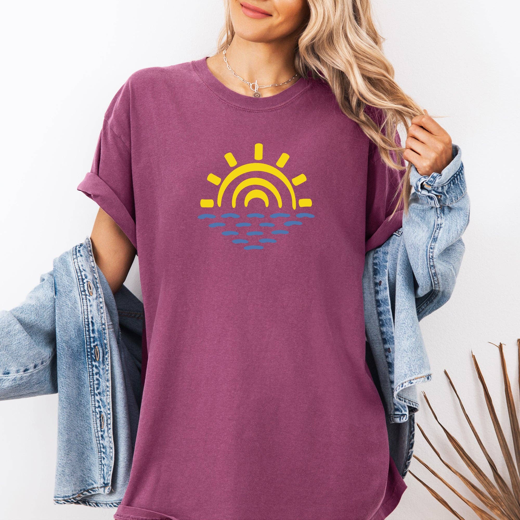 Minimalist Sunset Summer Beach, Comfort Colors T-Shirt Hoodie, Sweatshirt | PodTeesHub.com