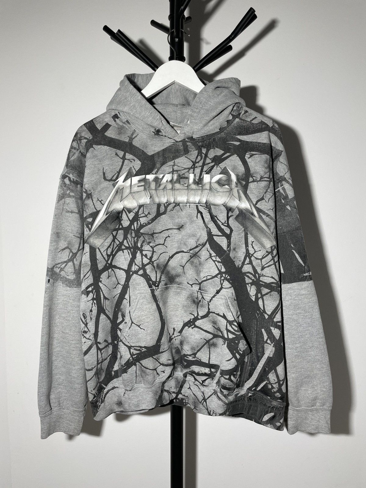Metallica 2009 Rock Band Vintage Hoodie T-Shirts, Sweatshirt | PodTeesHub.com