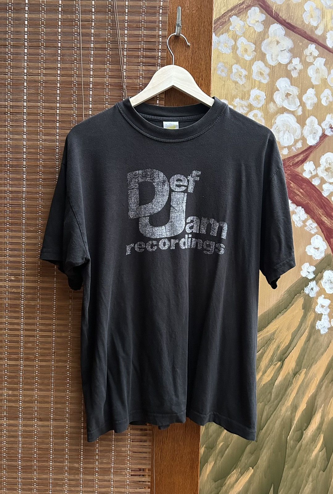 Band Tees Vintage 00s Def Jam Recordings Black Faded Tee Size L Hoodie, Sweatshirt | PodTeesHub.com