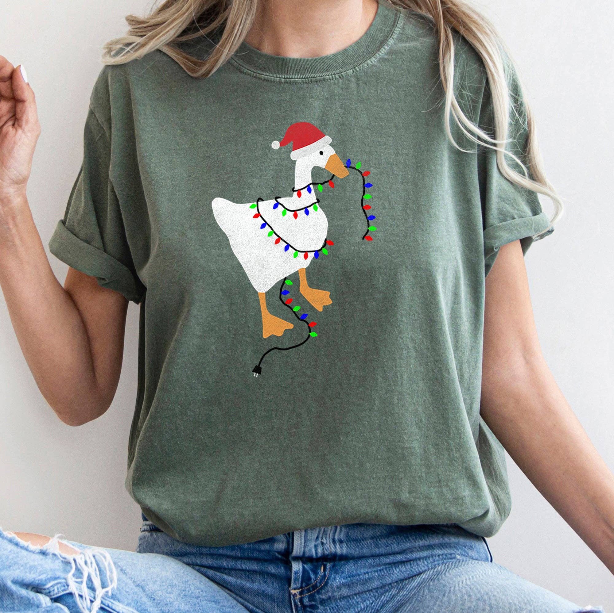 Christmas Goose, Lights, Retro Comfort Colors T-Shirt Hoodie, Sweatshirt | PodTeesHub.com
