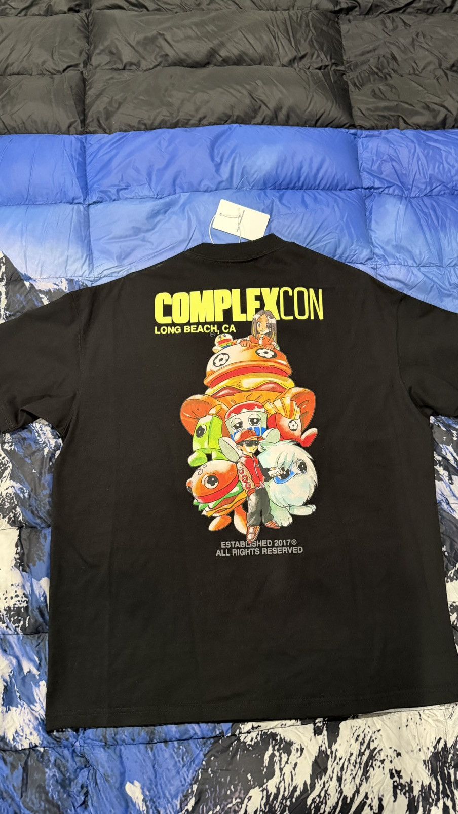 Complexcon 2023 Exclusive Sz L T-Shirts, Hoodie, Sweatshirt | PodTeesHub.com