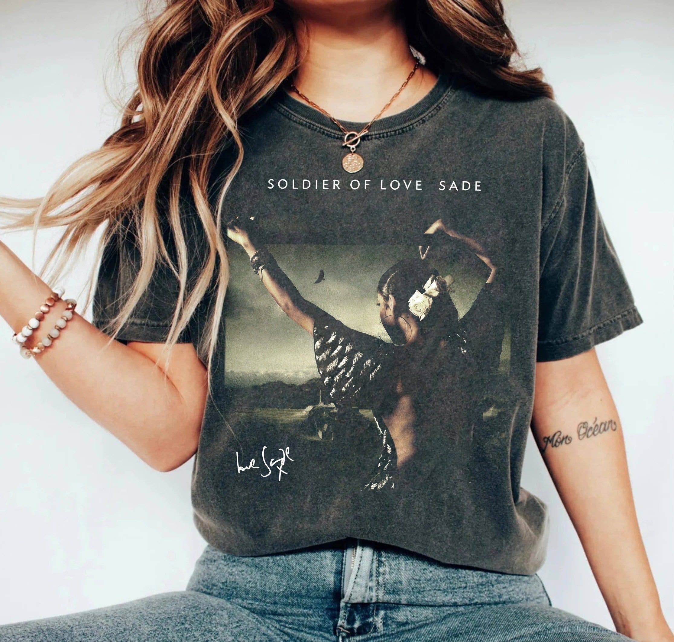 Sade Adu Unisex 90s Concert Tee Shirt Gift Hoodie, Sweatshirt | PodTeesHub.com