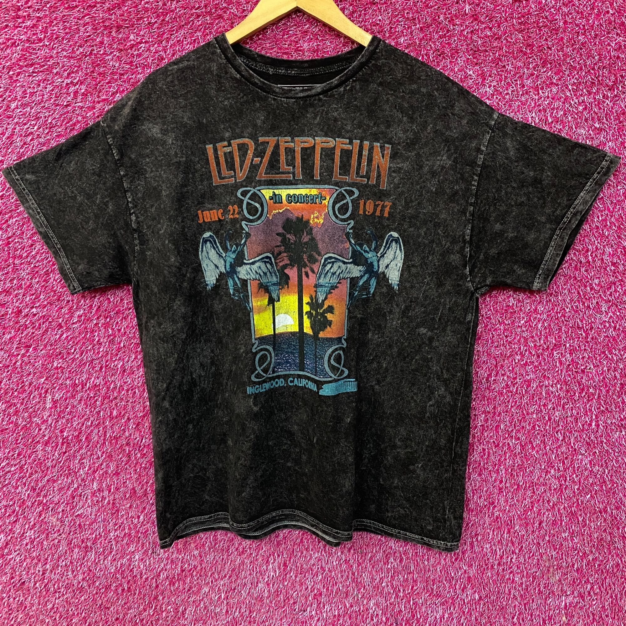 Zeppelin Led Zeppelin 1977 In Concert Retro T Shirt Large Hoodie, Sweatshirt | PodTeesHub.com