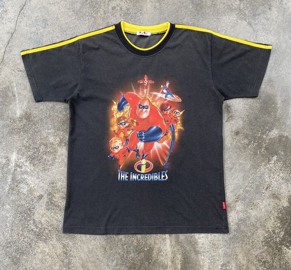Anime Rare Vintage The Incredibles Anime Movie Tees Hoodie, Sweatshirt | PodTeesHub.com