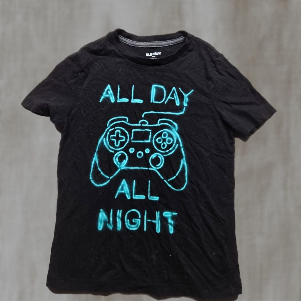 Navy Old Navy Shirt M Black Cotton Polyester Gaming Video Games 90s Toys Games W T-Shirts, Hoodie, Sweatshirt