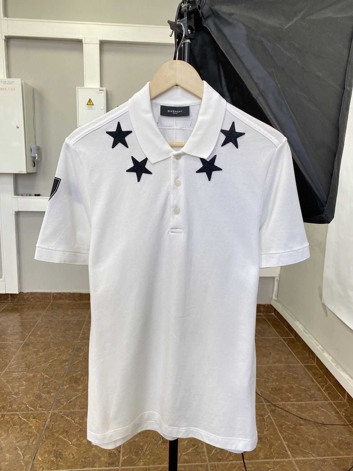 Givenchy Star 17 Polo Shirt Hype Y2k Retro Rare Hoodie, Sweatshirt | PodTeesHub.com